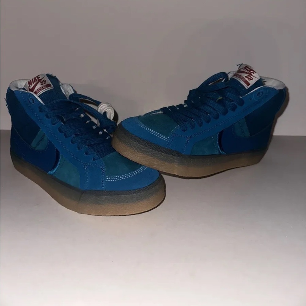 Nike SB Zoom Blazer Mid PRM Plus - Men’s Size 7.5